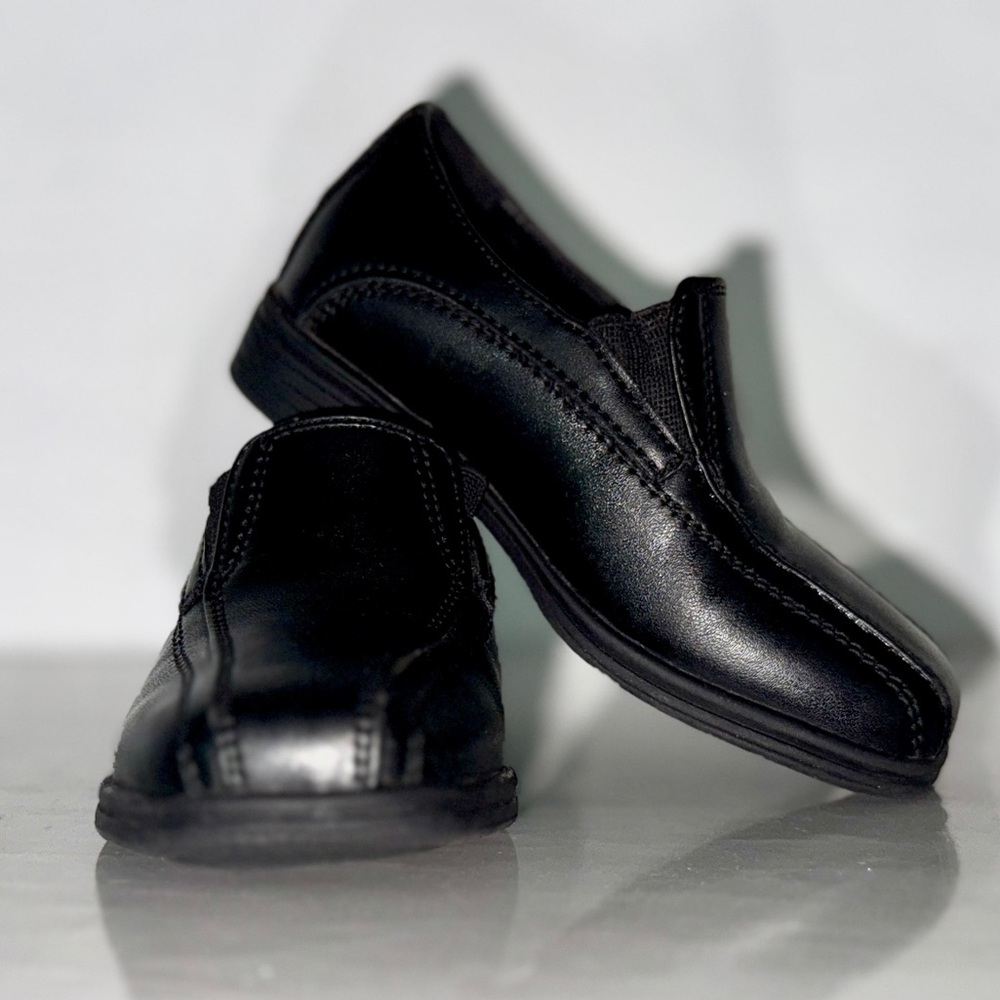 Stafford Toddler Boys Black Dress Shoes – Size 6M Medium, Slip-On Loafers.